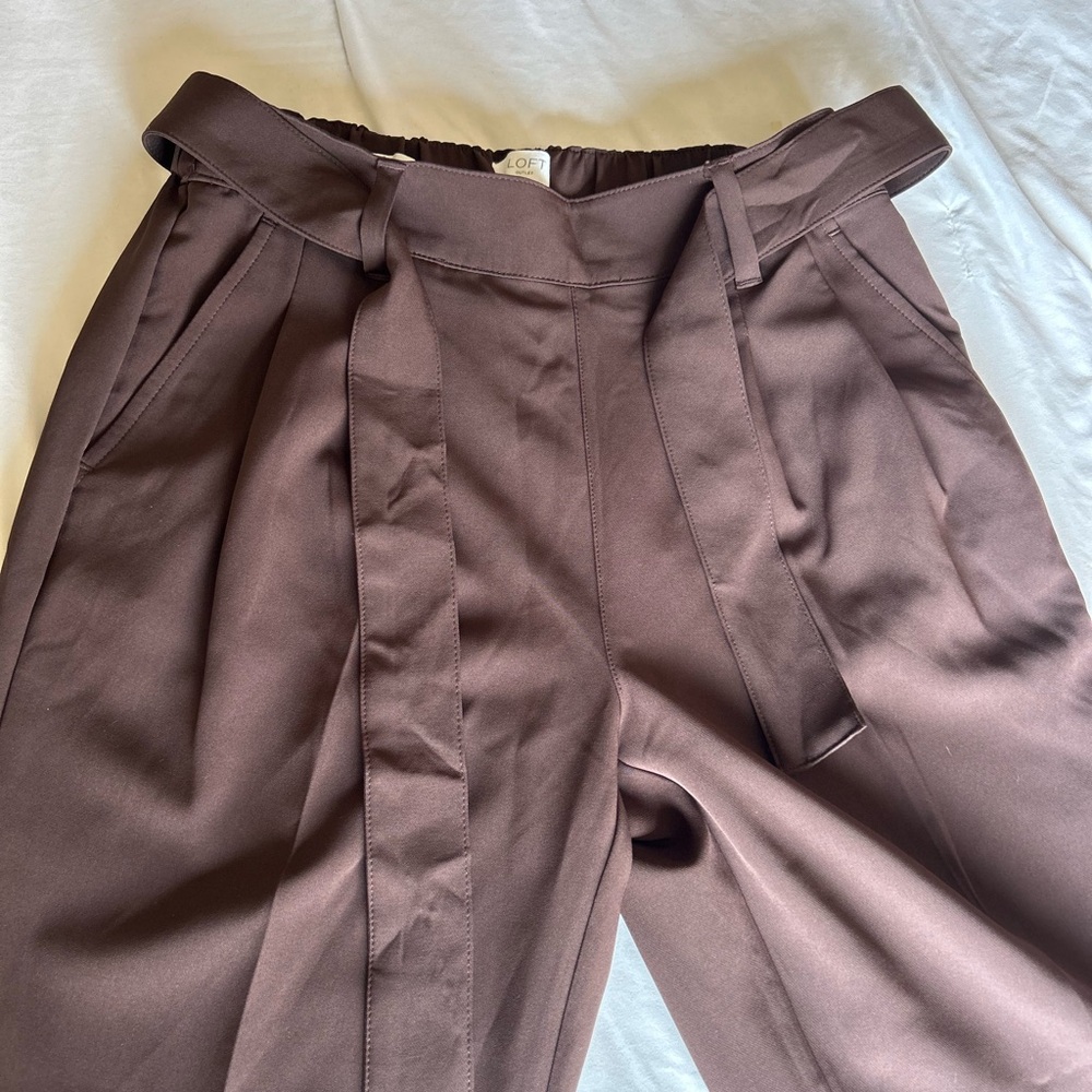 NWT LOFT Chocolate High-Rise Tapered Pants